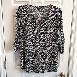 ELLEN TRACY - Black, White, and Pink Zebra Print Women's Top XL